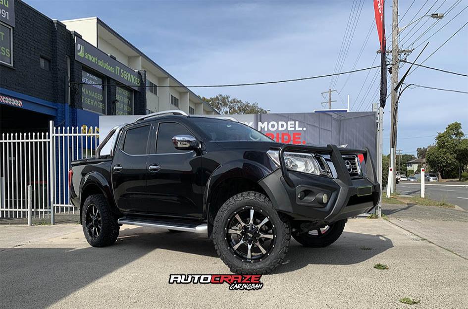NISSAN NAVARA MO970 GLOSS BLACK MACHINED FACE